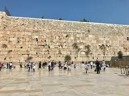 Kota Yerusalem Kaya Toleransi, Simak 7 Destinasi Rohaninya